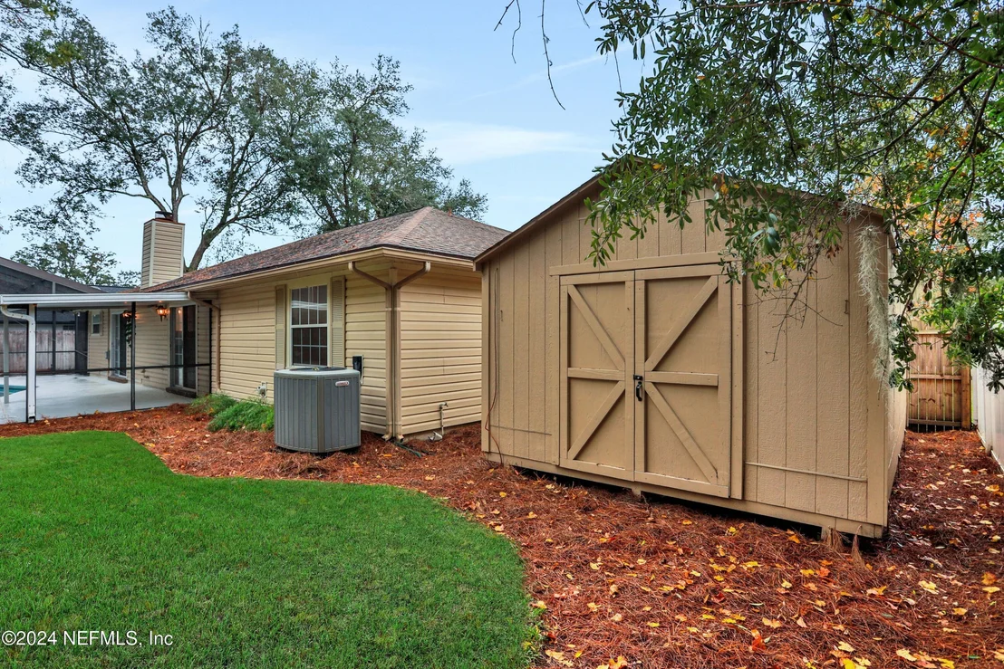 Photo of 4373 APPLE TREE Place