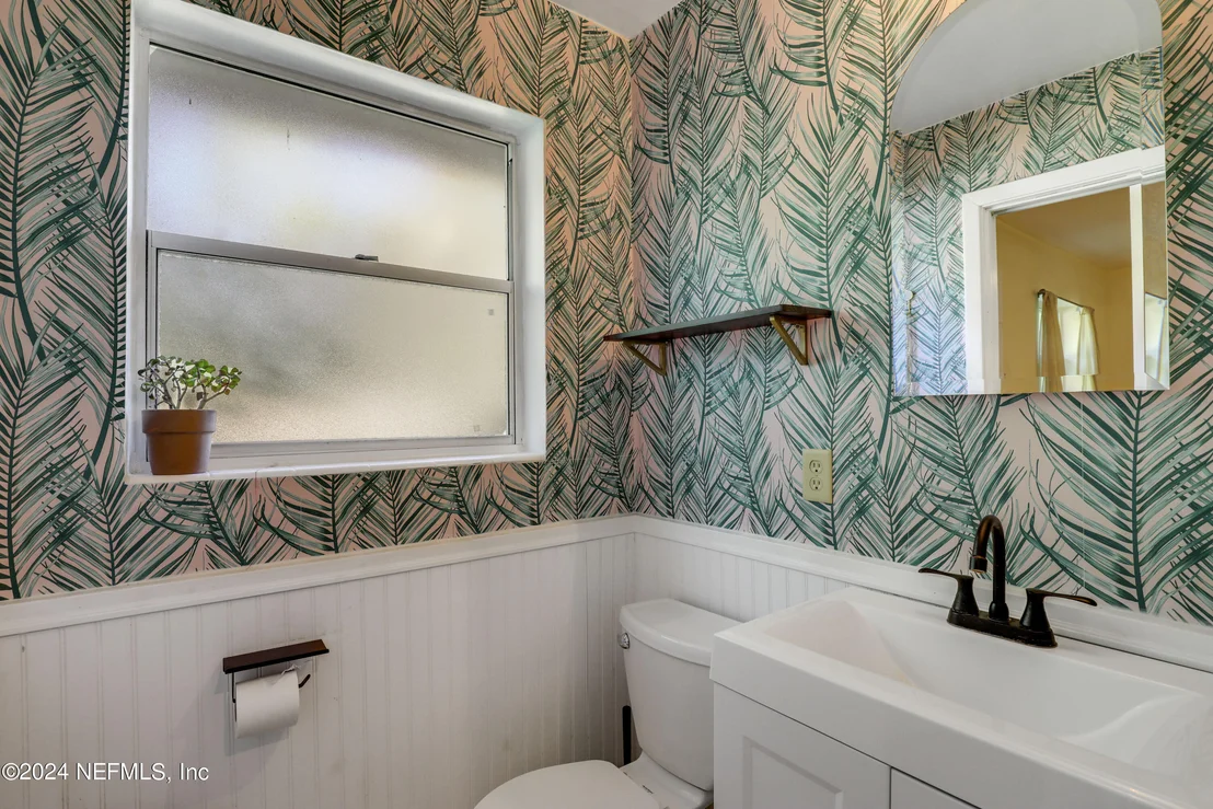 Photo of 2401 CALADIUM Road
