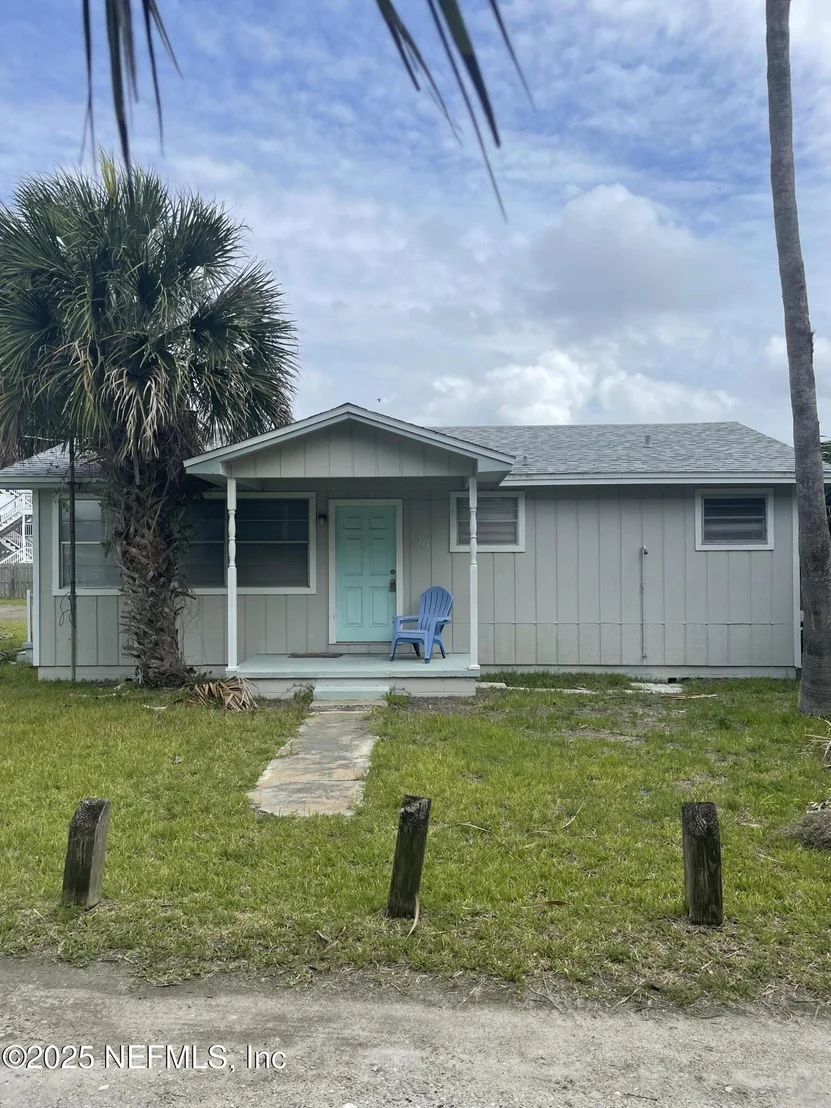 Photo of 130 GASSETT Road