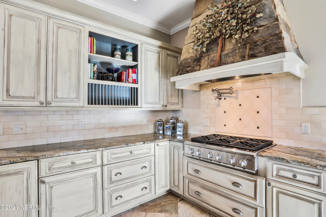 Photo of 3531 BEAUCLERC Circle N
