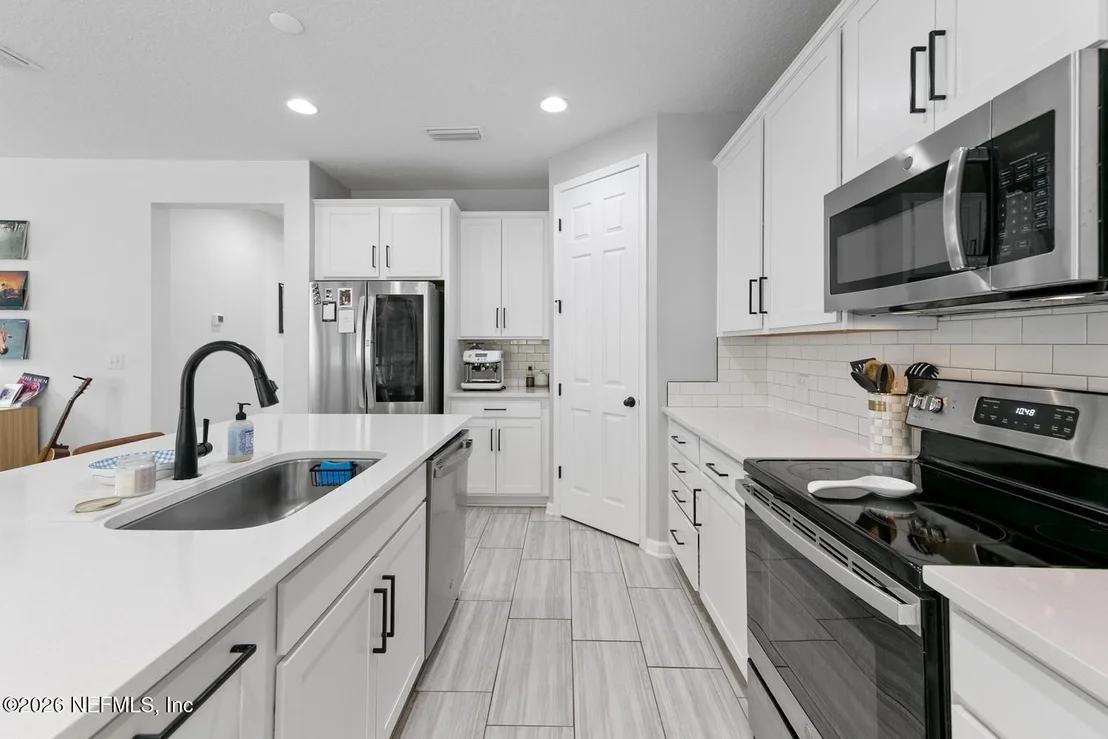 Photo of 3096 ALPIN Drive