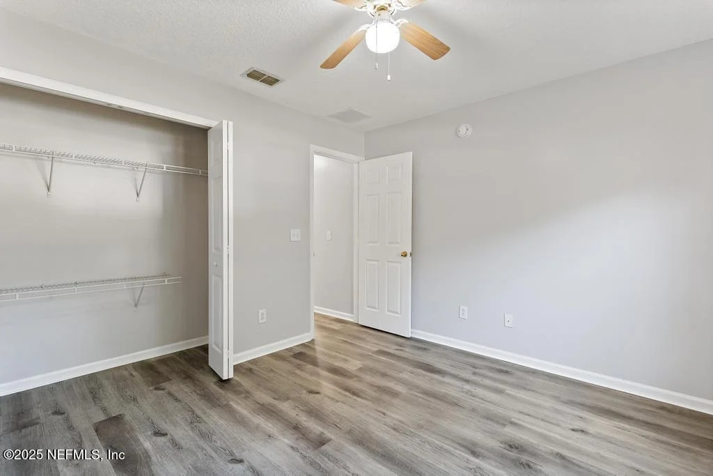 Photo of 953 N LILAC Loop