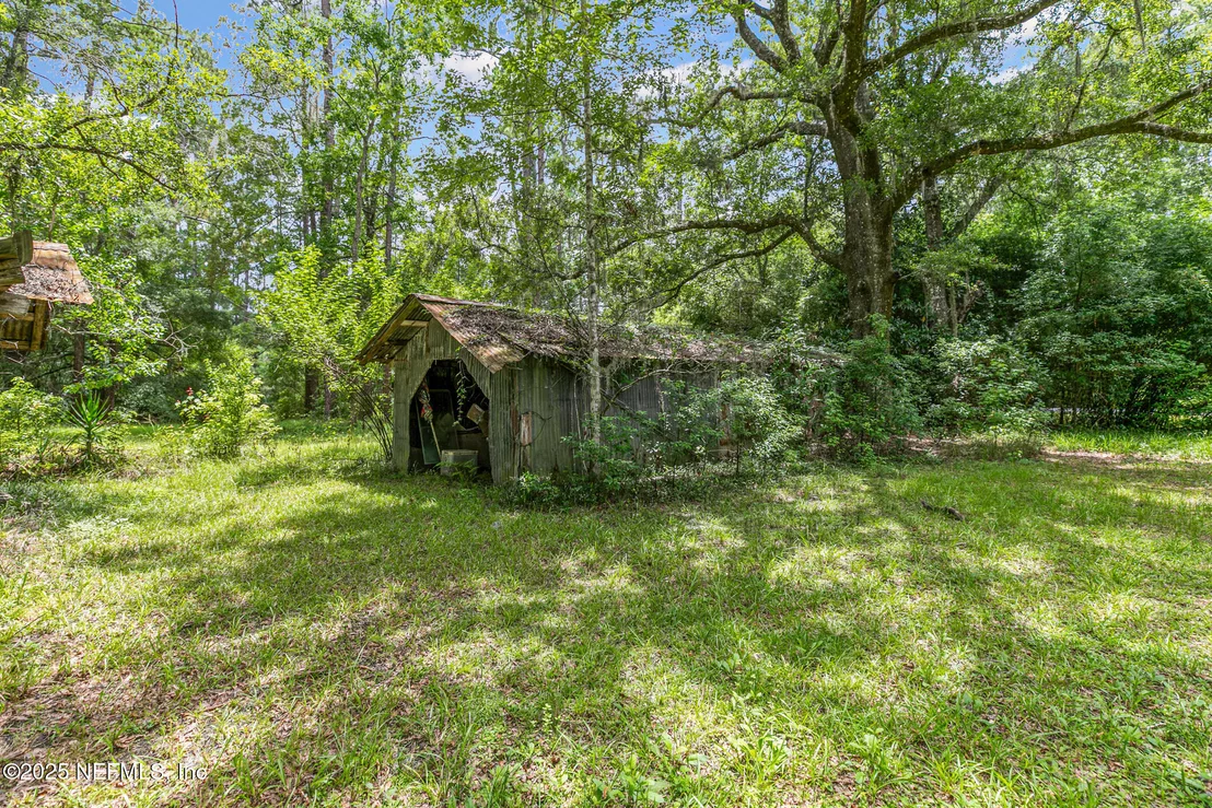 Photo of 44125 JARRETT Road