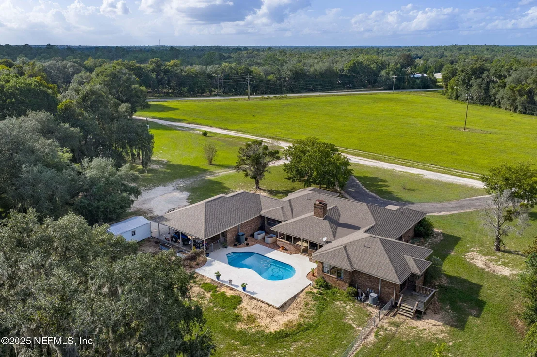 Photo of 105 DAIRY Road