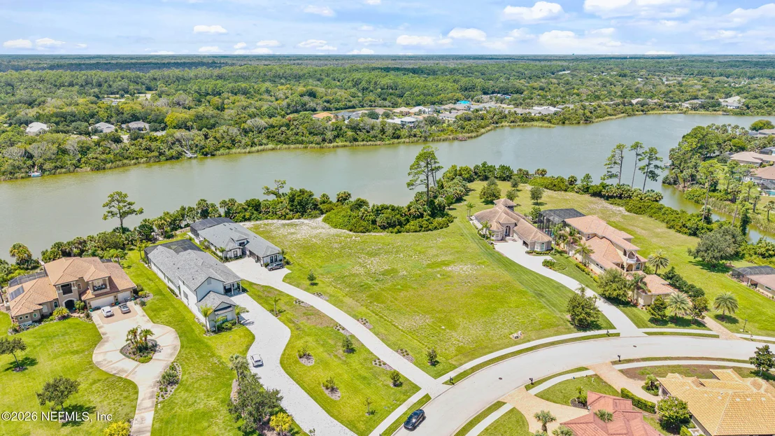 Photo of 104 HERON Drive