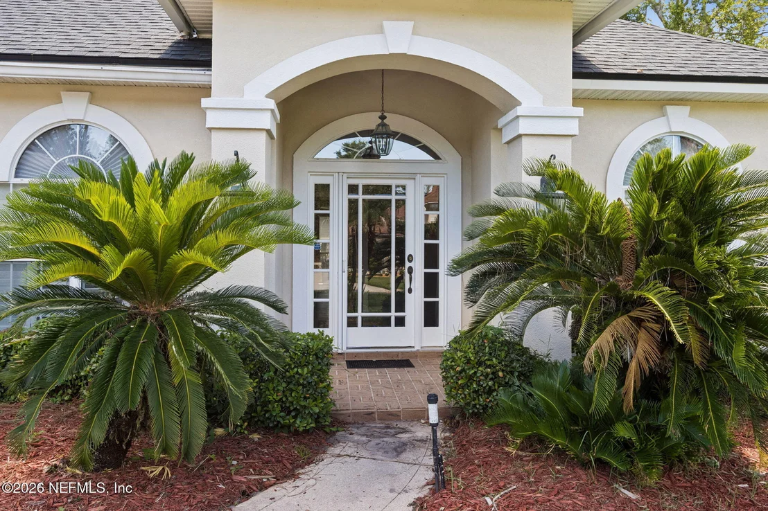 Photo of 1662 PINECREST Drive