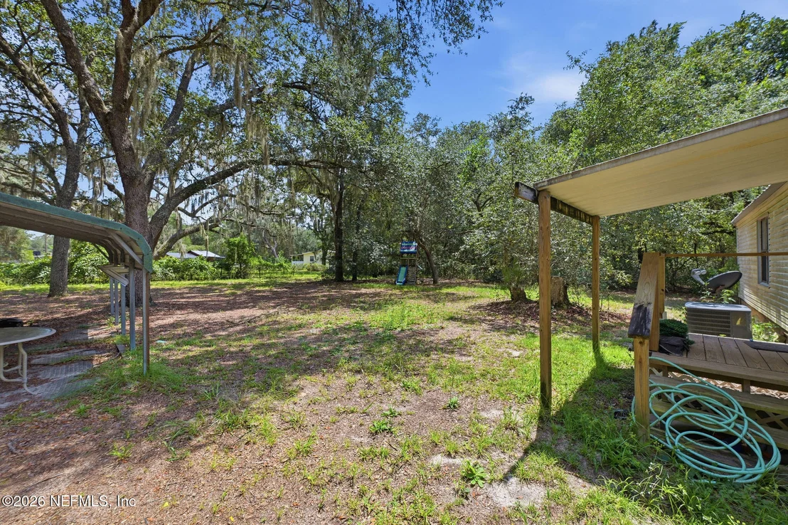 Photo of 122 POPLAR Drive