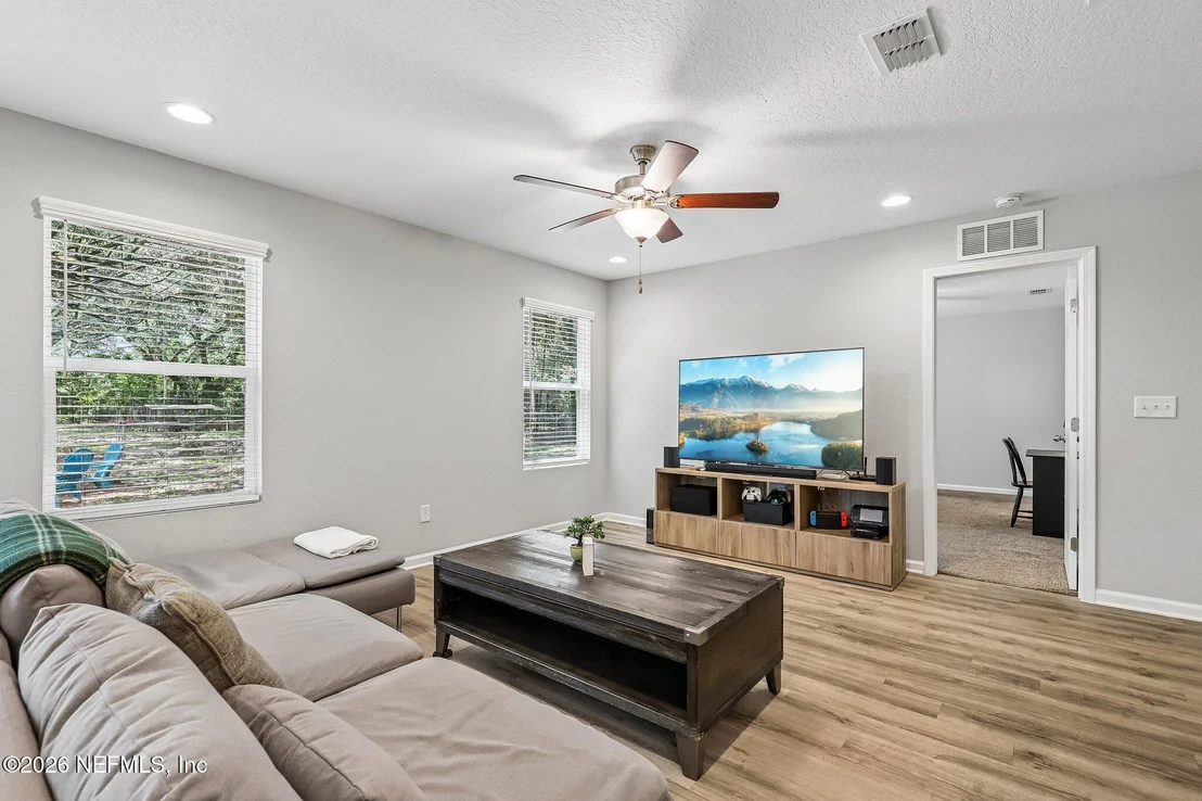 Photo of 1609 DERITO Drive