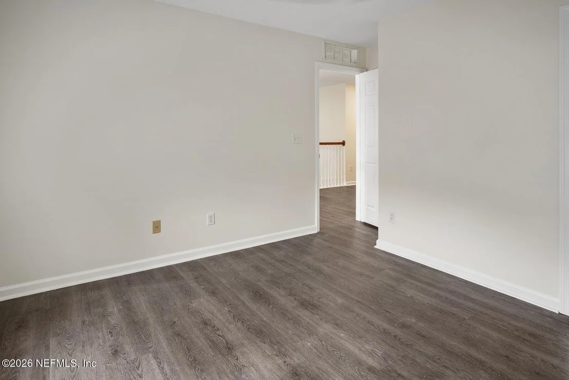 Photo of 535 ROSERUSH Lane