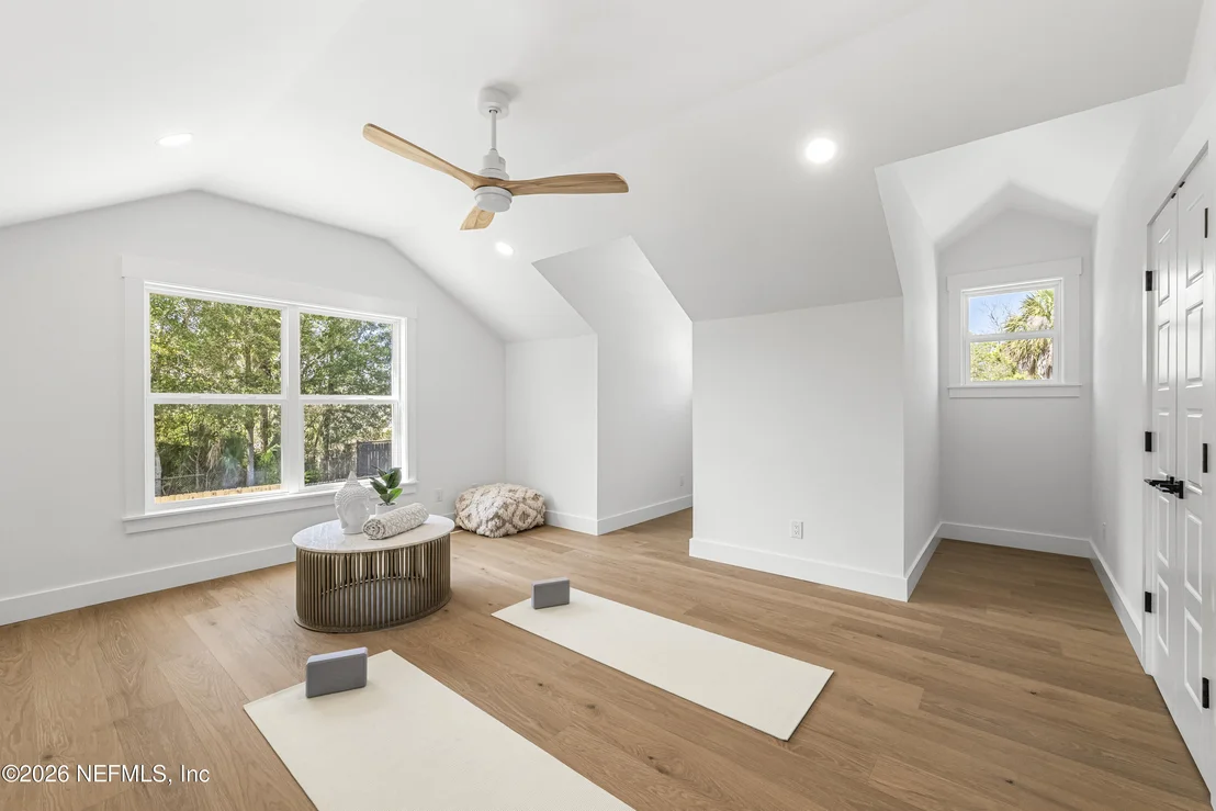 Photo of 806 CHERRY Street