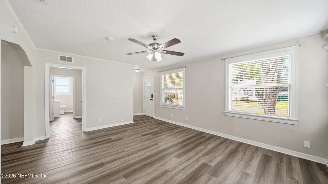 Photo of 509 MURRAY Drive