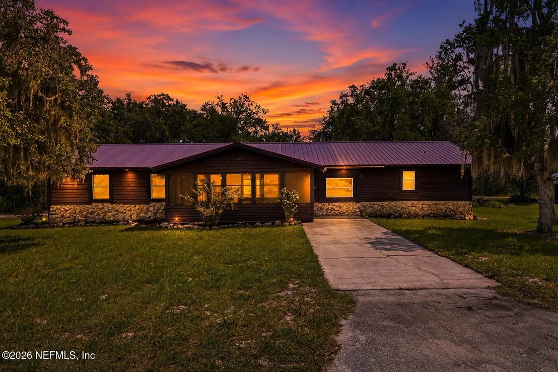 Photo of 201 COMER Road