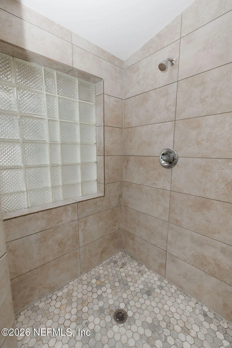Photo of 2035 ANNISTON Road
