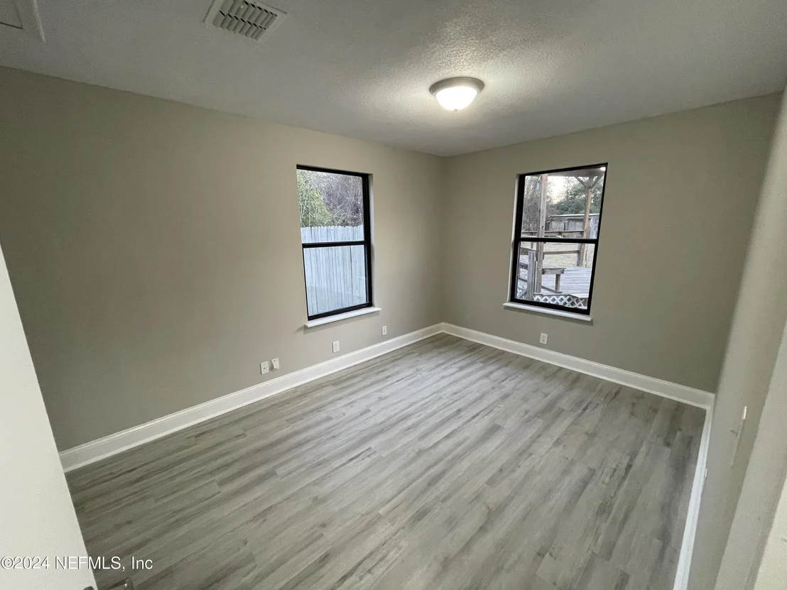 Photo of 4535 CHIPMUNK Road