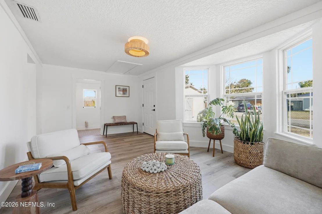Photo of 785 TRITON Road
