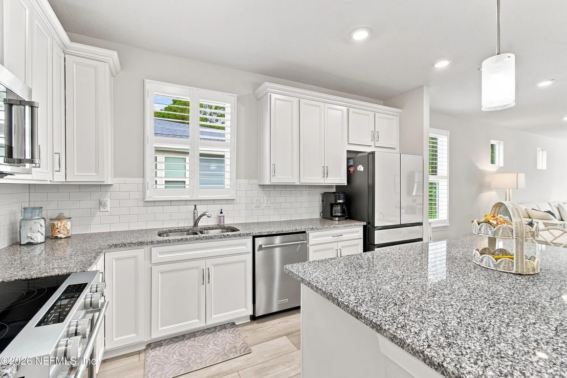 Photo of 135 FAIRLAKE Circle