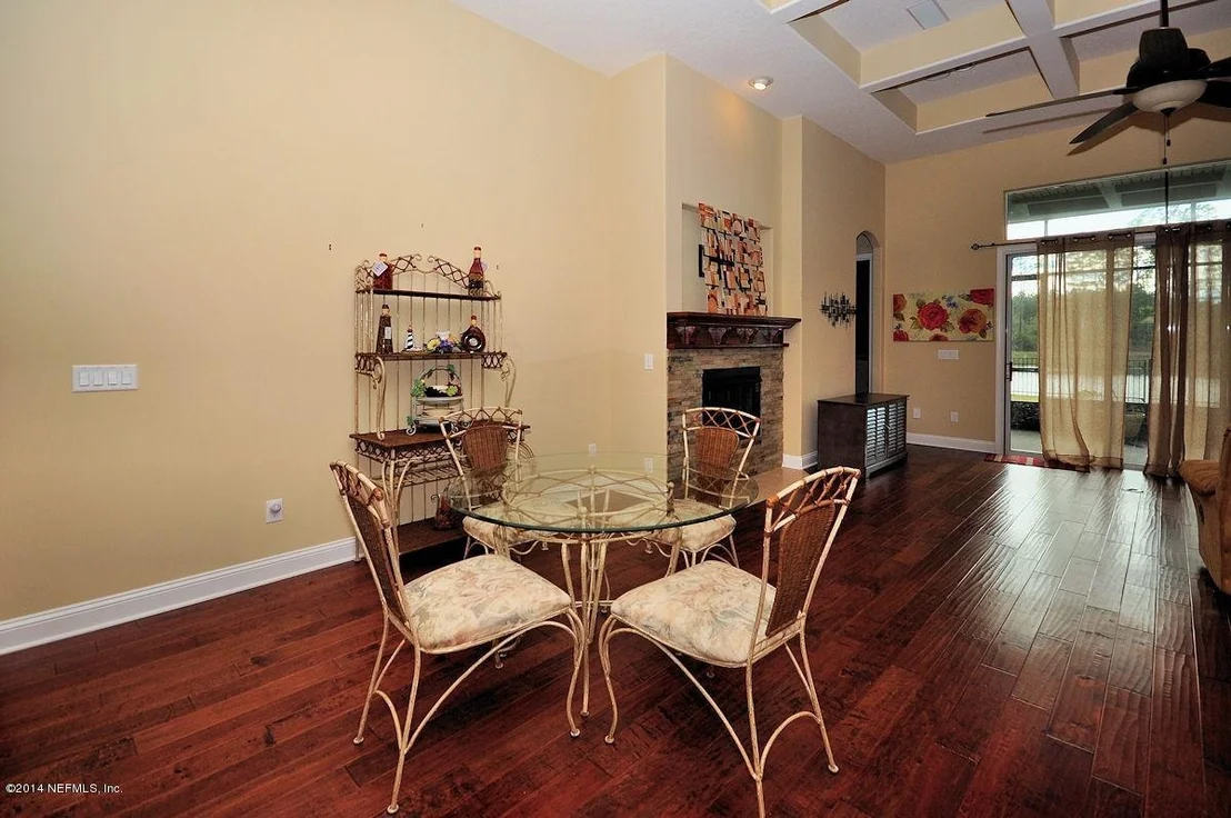 Photo of 112 STAPLEHURST Drive