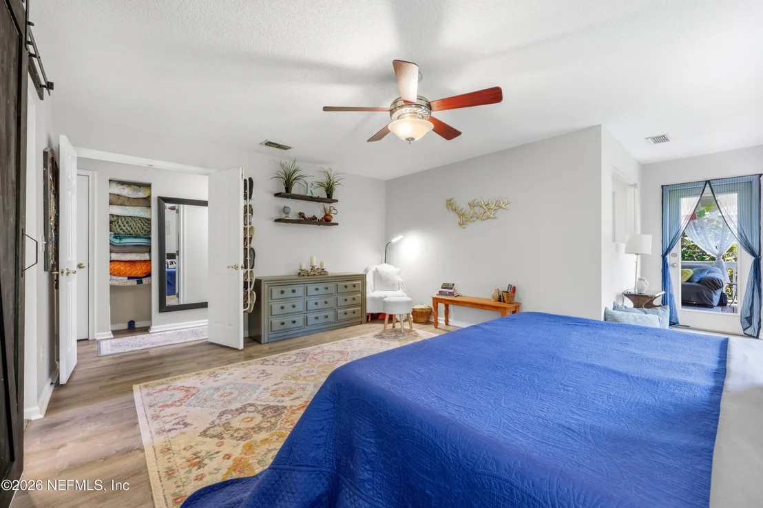 Photo of 1843 COMMODORE POINT Drive