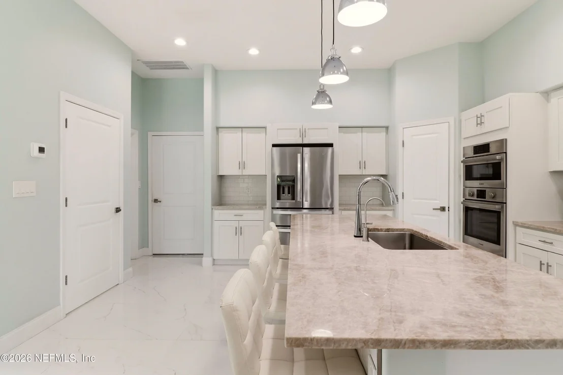 Photo of 5900 COSTANERO Road
