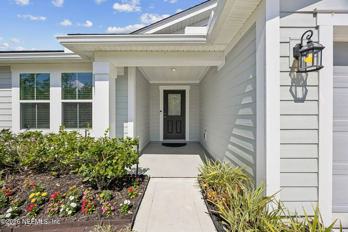 Photo of 48 RIVA RIDGE Place