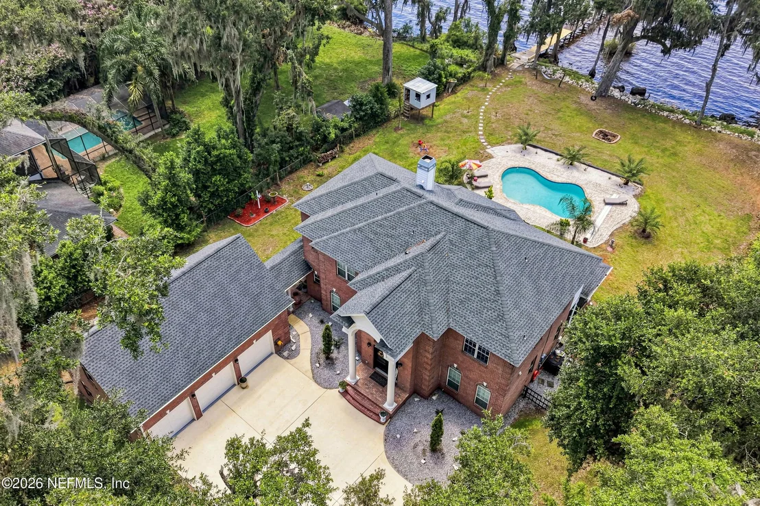 Photo of 120 RUSTIC OAKS Lane