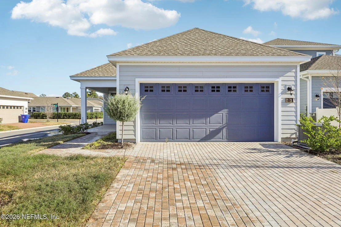Photo of 17 JAMESTOWN Court