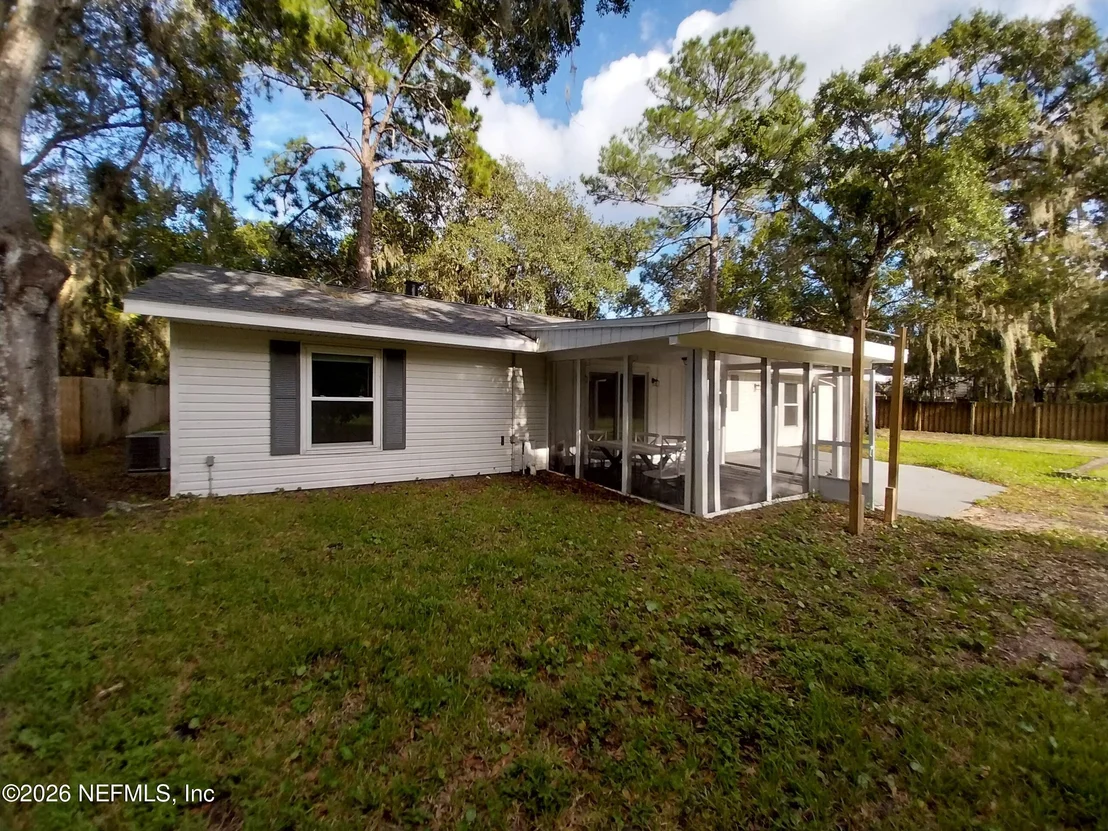 Photo of 855 S HOLMES Boulevard