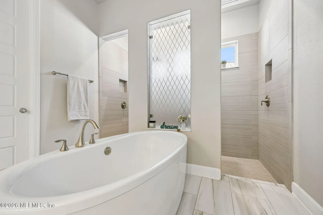 Photo of 139 MARQUESA Circle