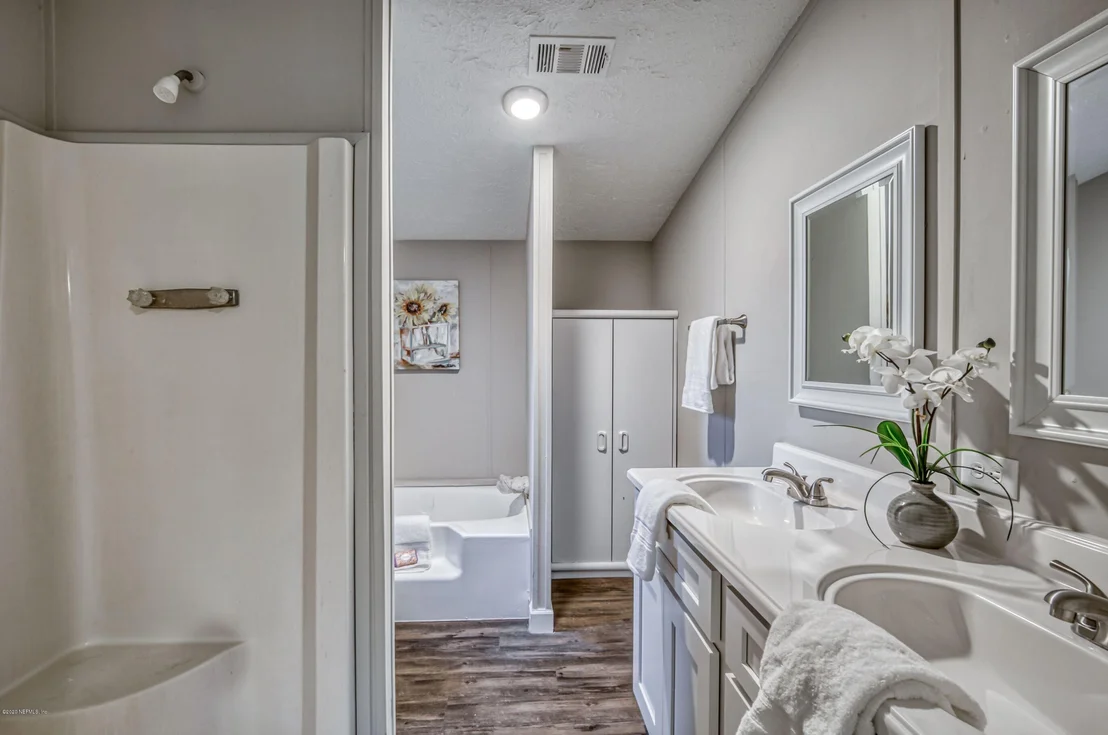 Photo of 2215 EAGLES HAMMOCK Boulevard