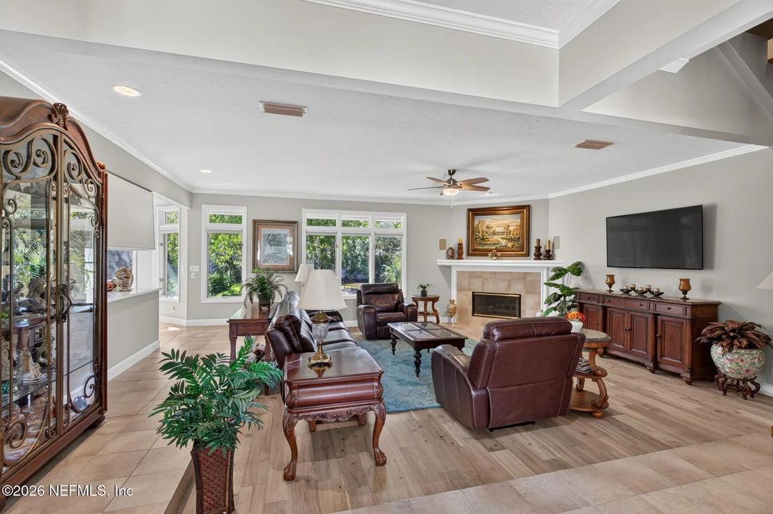 Photo of 2206 LAUGHING GULL Circle