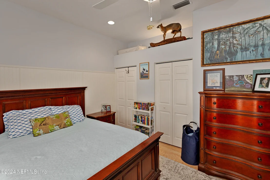 Photo of 4542 SE 3RD Place