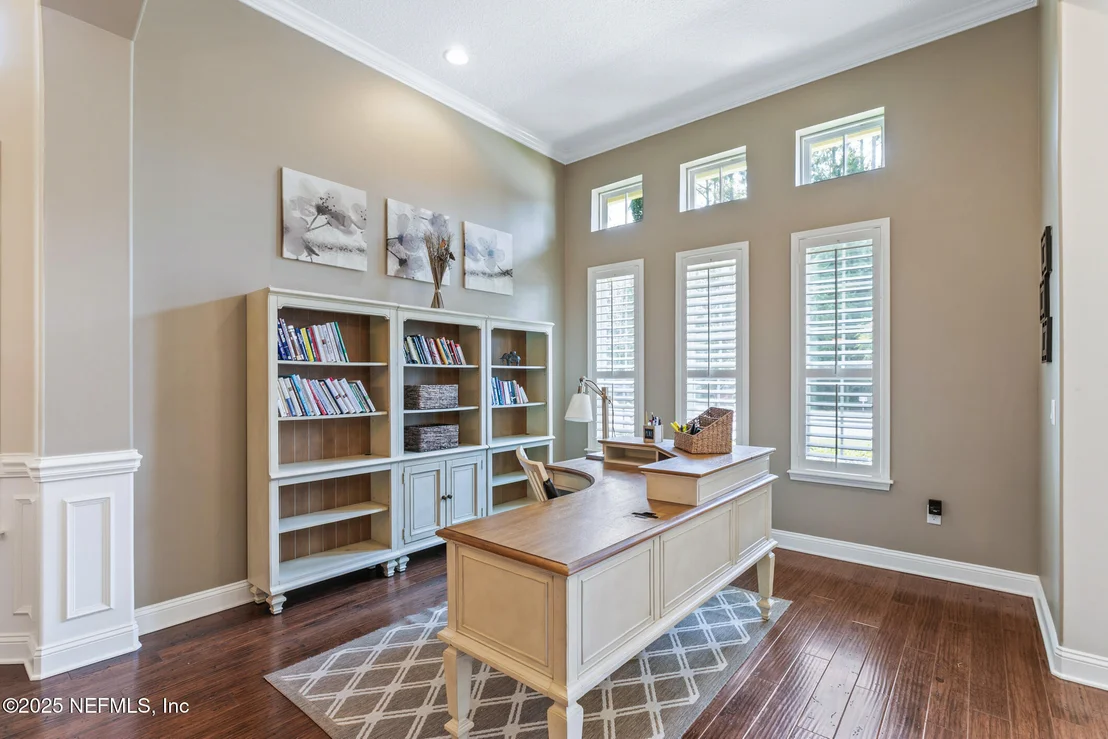 Photo of 117 PINETA Way