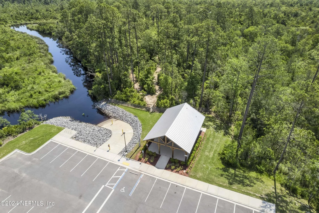 Photo of 65985 EDGEWATER Drive