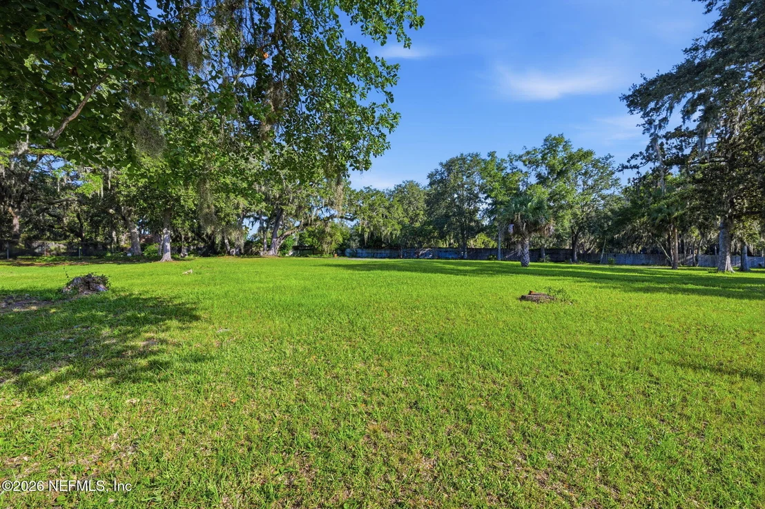 Photo of 514 RIVER Road