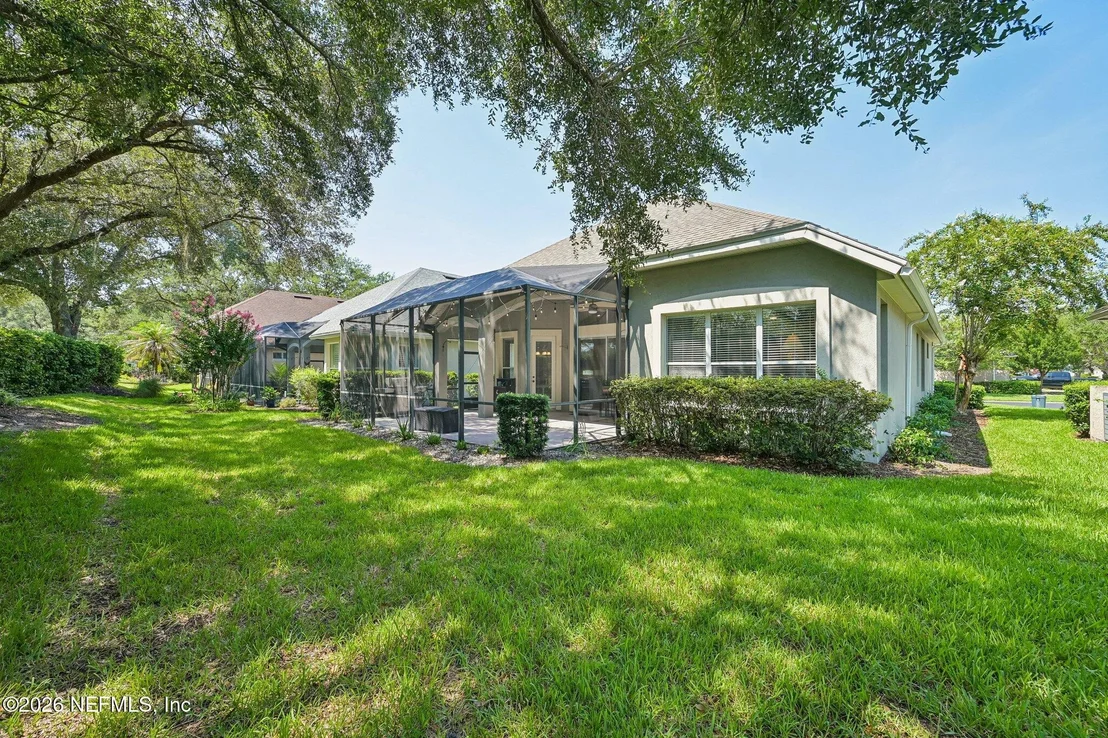 Photo of 208 ISLAND GREEN Drive