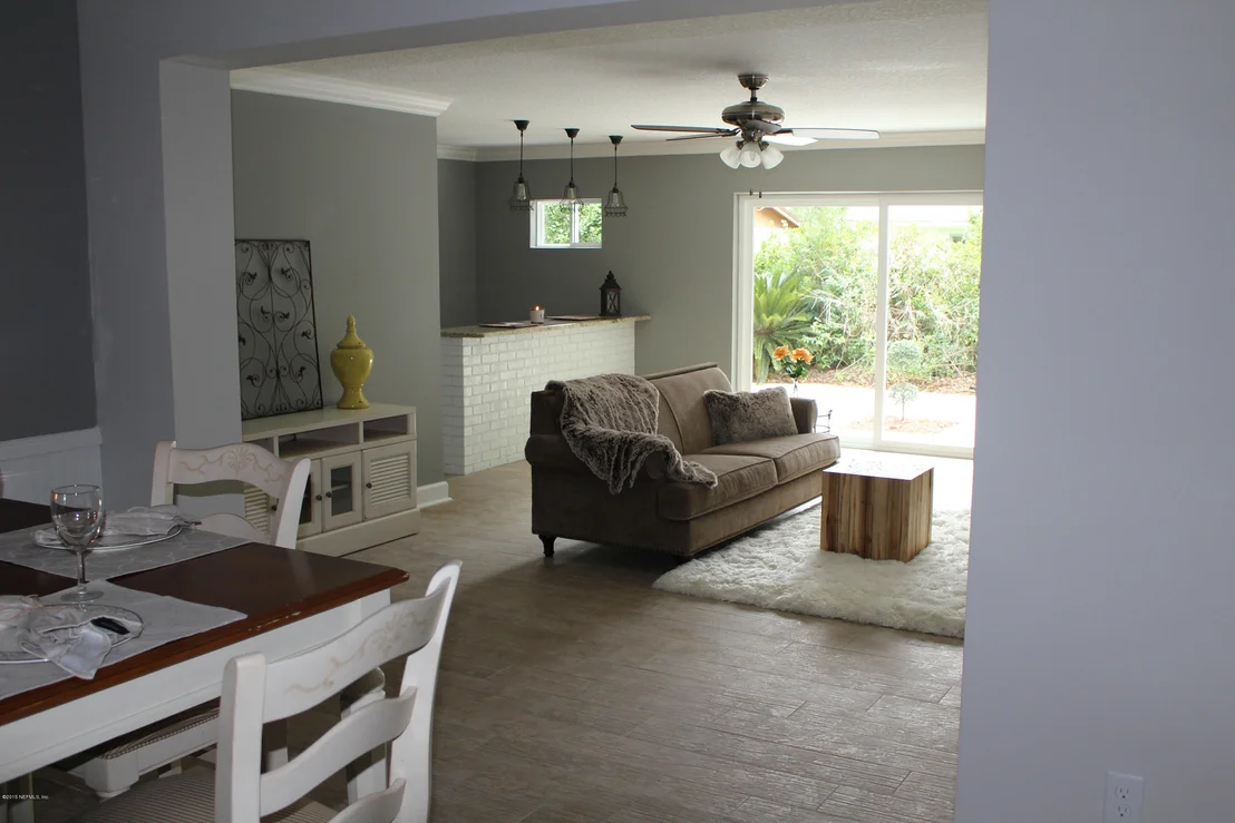 Photo of 2343 Mills Road