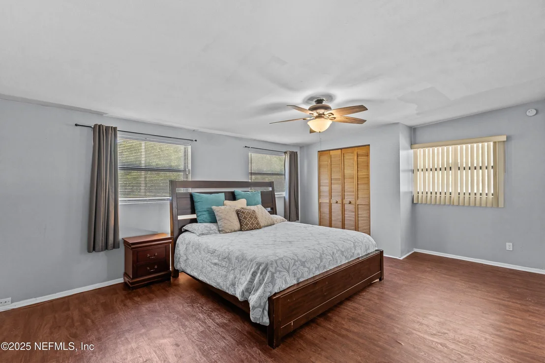 Photo of 4003 MEEK Drive S