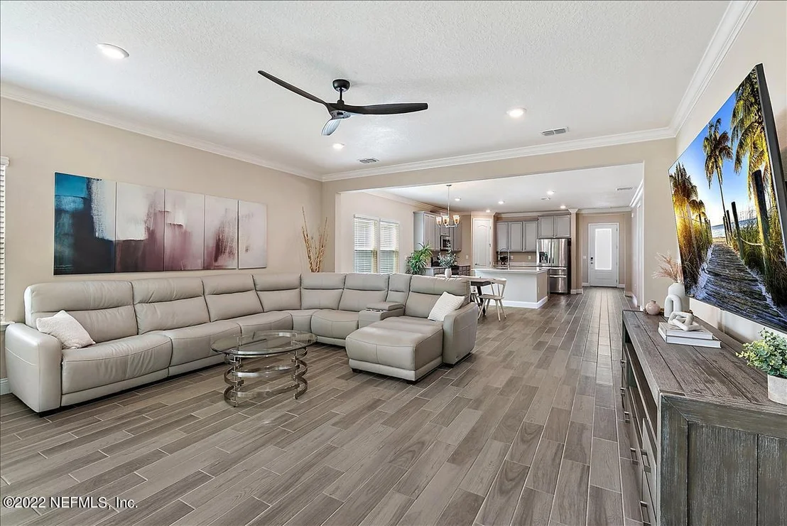 Photo of 291 BROOMSEDGE Circle