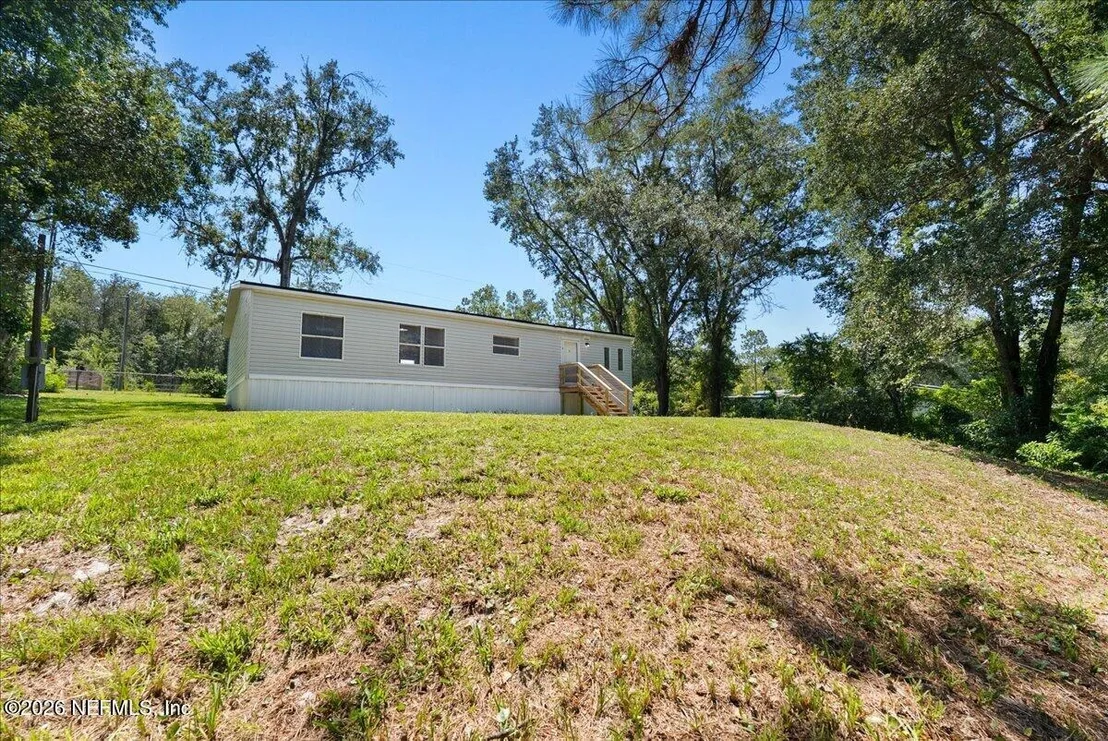 Photo of 167 PEPPERMINT Avenue