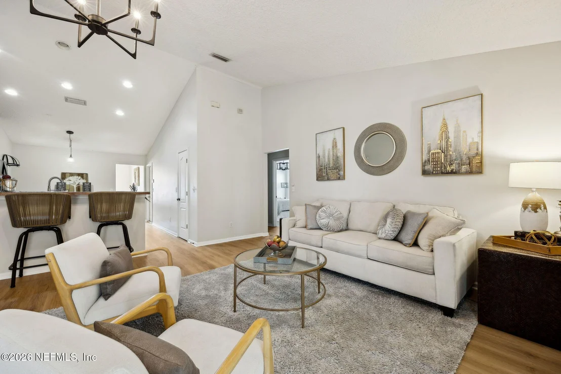 Photo of 145 FORT MILTON Drive