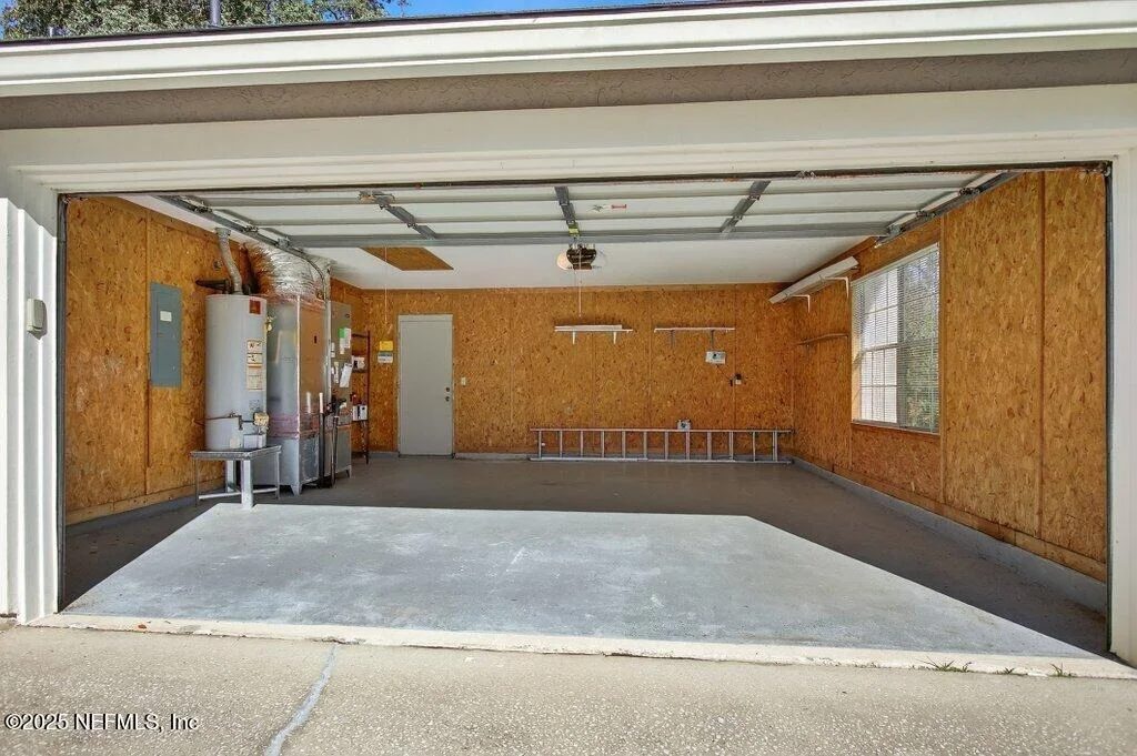 Photo of 388 LOLLY Lane