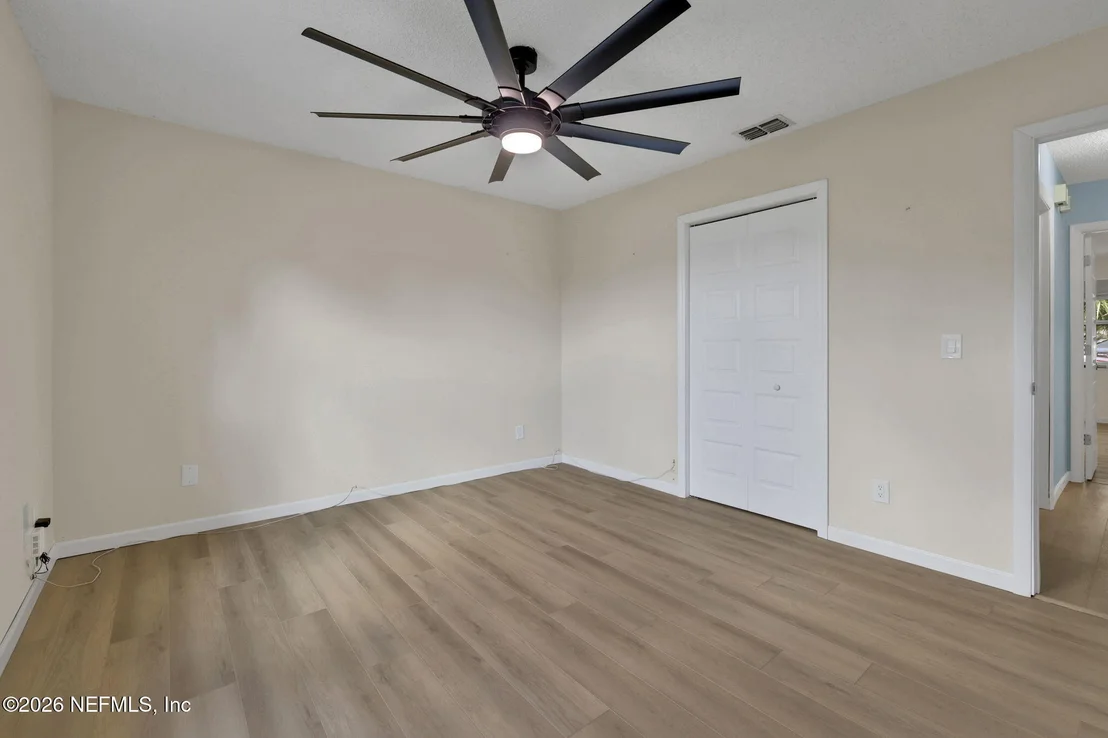 Photo of 11530 BROAD LEAF Drive