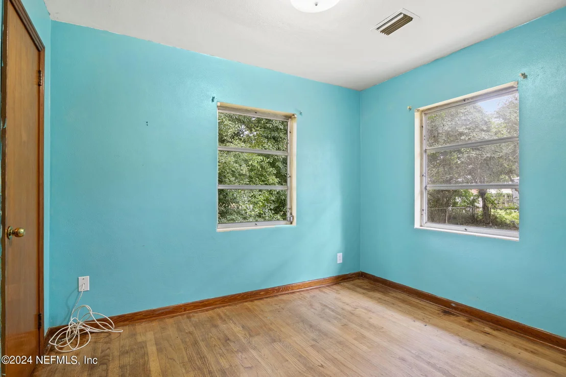 Photo of 5234 BLAND Road