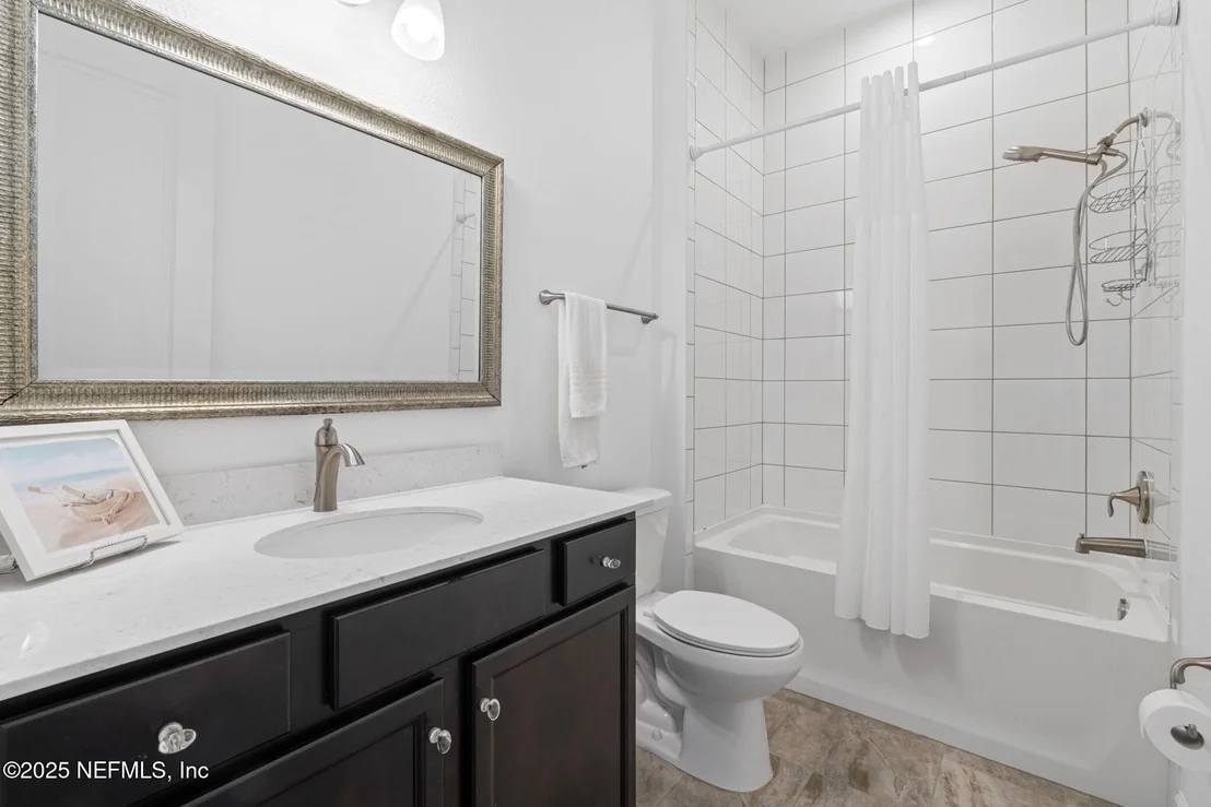 Photo of 63 BRADDOCK Court
