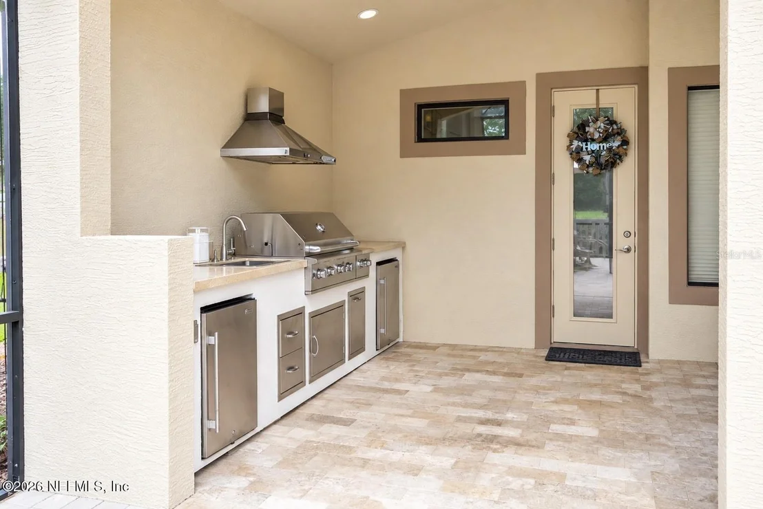 Photo of 21 EDISON Lane
