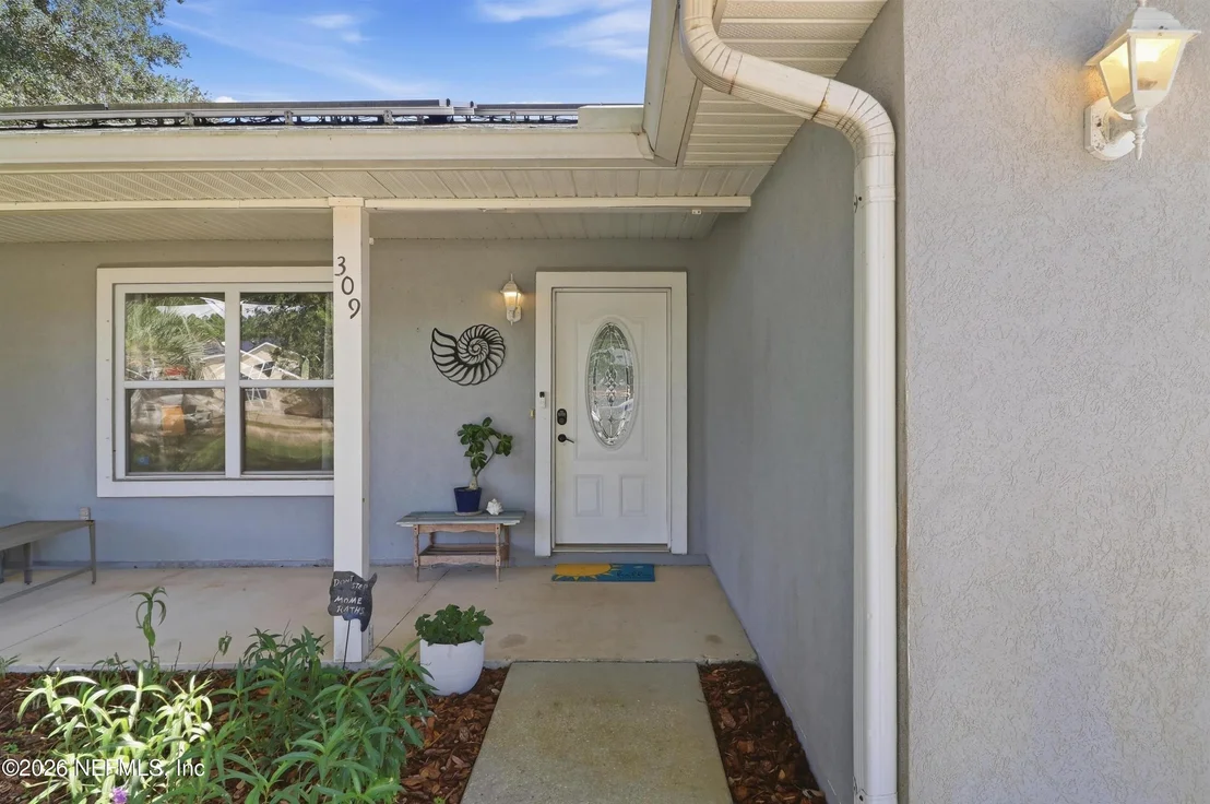Photo of 309 ELEMENTARY Way