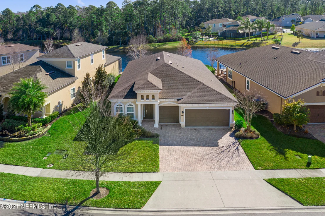 Photo of 237 GULFSTREAM Way