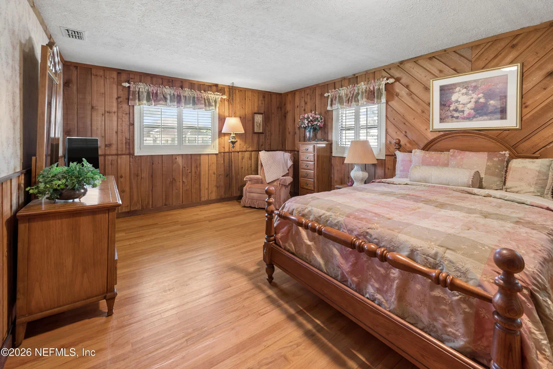 Photo of 1191 JOHNS Drive