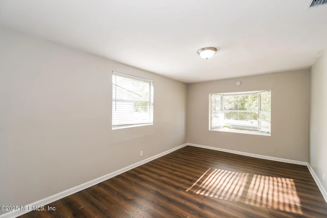 Photo of 4812 DALLEN LEA Drive