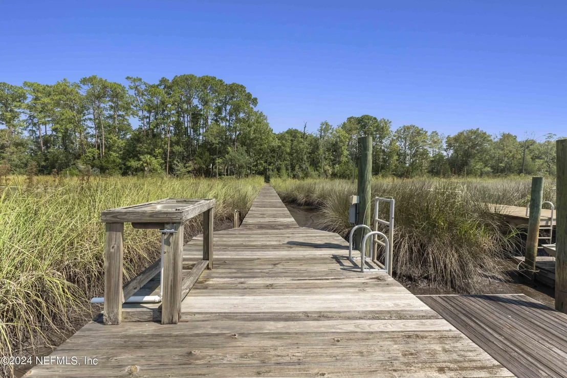 Photo of 12147 CAPTIVA BLUFF Road